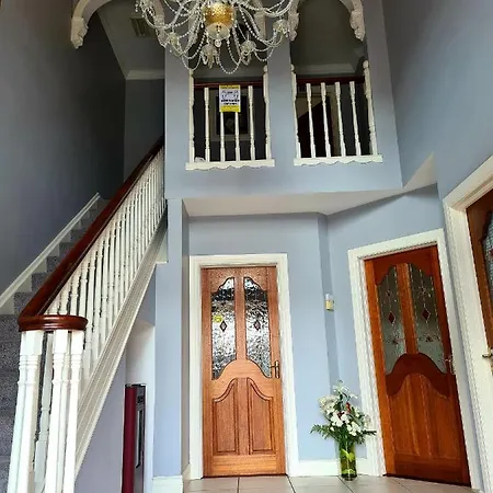 Archmor House B&B-3